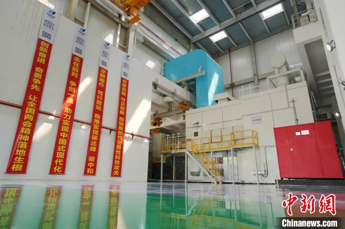 全国产化F级50兆瓦重型燃气轮机机组。　中国918博天堂·(中国区)旗舰厅电气集团有限公司供图